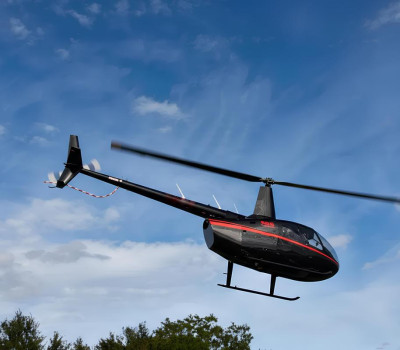 HELICÓPTERO ROBINSON R66 - TURBINE - 2022 - 300HS TT - Helitte Helicopteros