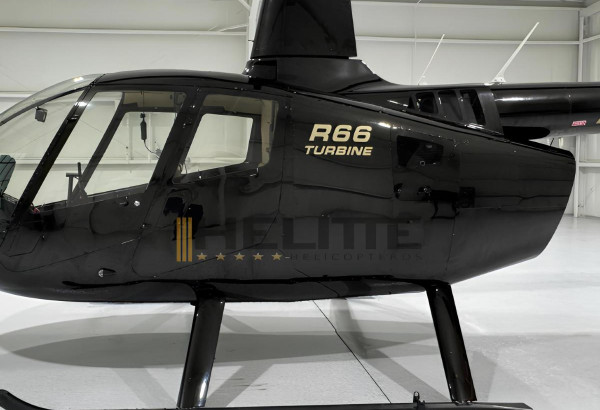 HELICÓPTERO ROBINSON R66 - TURBINE - 2013 - 1130HS TT - Helitte Helicopteros