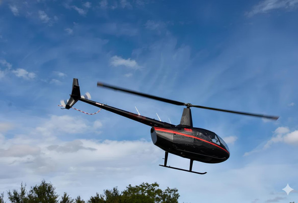 HELICÓPTERO ROBINSON R66 - TURBINE - 2022 - 300HS TT - Helitte Helicopteros