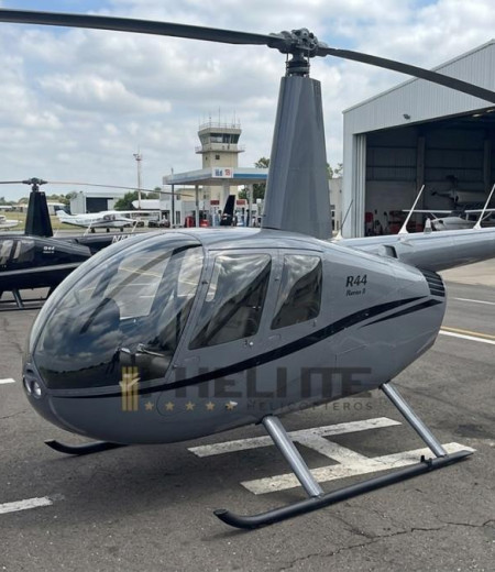 HELICÓPTERO ROBINSON R44 RAVEN II - 2023 - 80HS TT - Helitte Helicopteros
