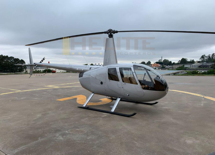 HELICÓPTERO ROBINSON R44 RAVEN II - 2010 - 2050HS TT - Helitte Helicopteros