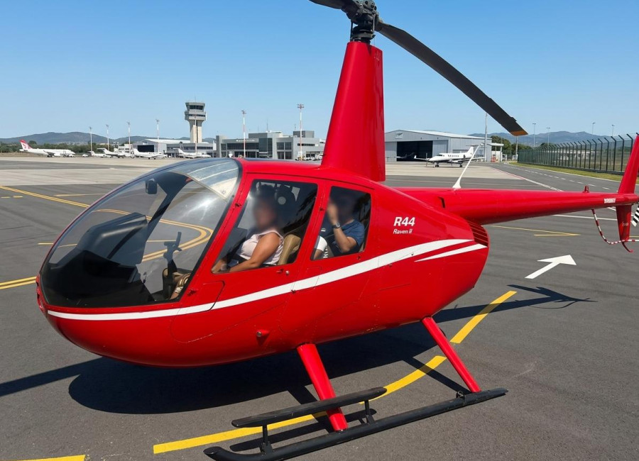 HELICÓPTERO ROBINSON R44 RAVEN II - 2022 - 260HS TT - Helitte Helicopteros